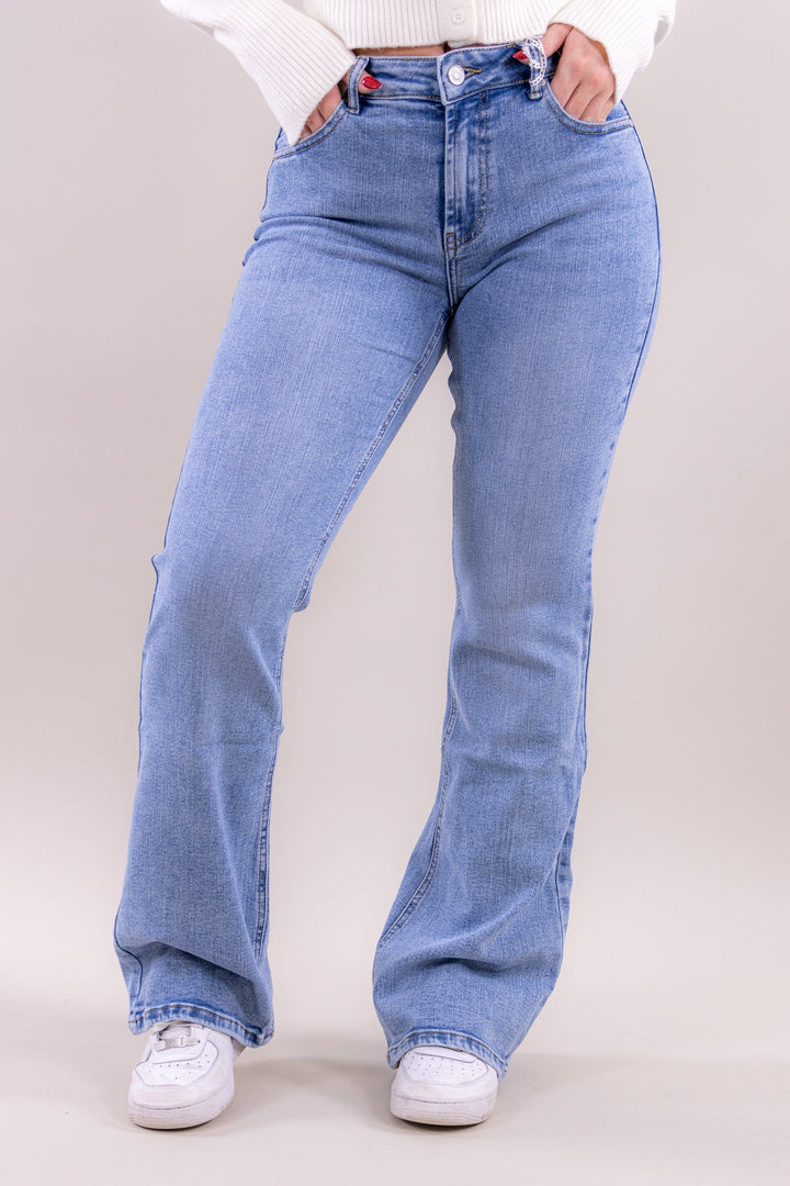 Lina flared jeans